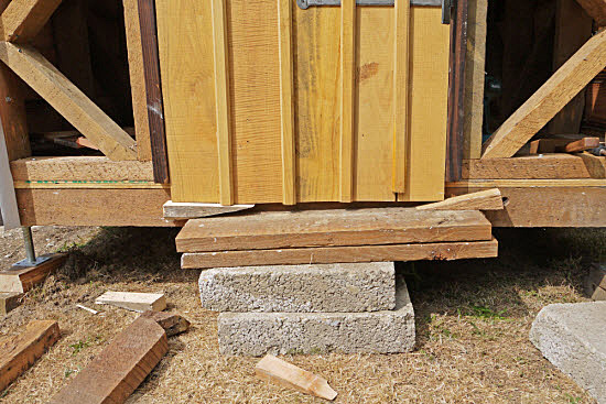 Learn How To Hang A Shed Door And Install T Hinges In A Few Easy Steps