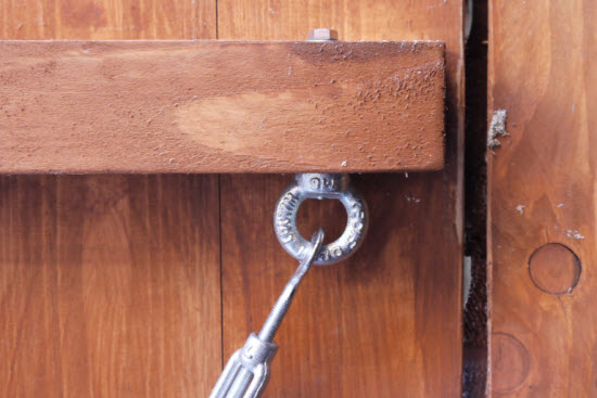 How to fix a sagging shed door - So that you can once 